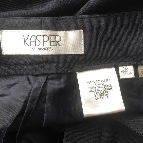 Kasper Tailored Slacks - Picture 3 of 4